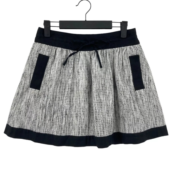New skirt Banana Republic - Picture 1 of 13